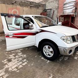 نيسان نافارا